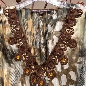 Mushka by Sienna Rose Inc size M green top with beautiful trim